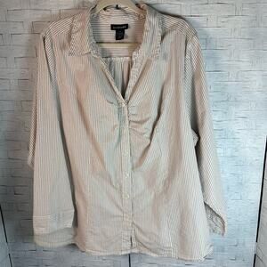 Lane Bryant stripes white metallic gold button down blouse curvy cut plus size